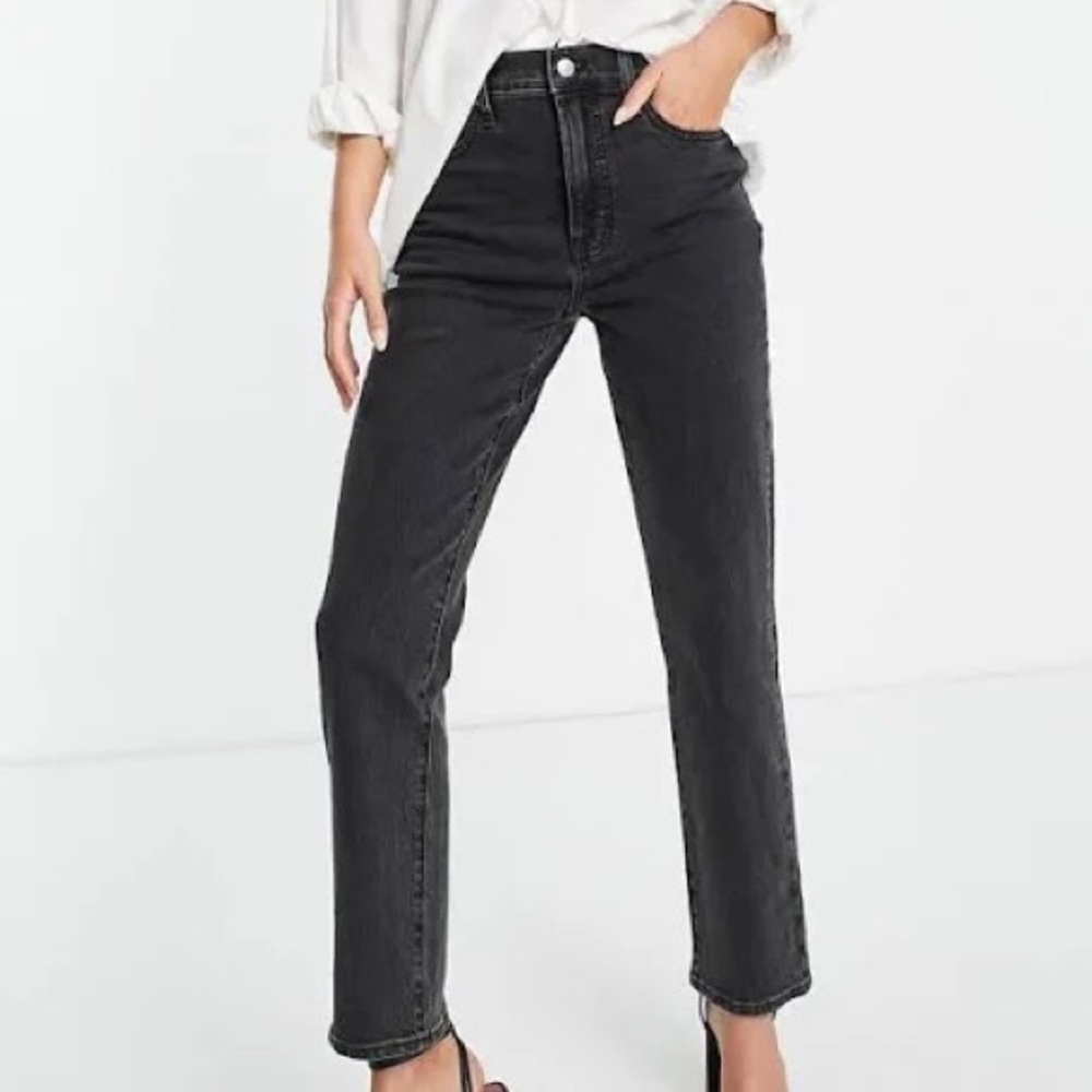 Madewell Straight Leg Jeans- Curve In Lunar Wash